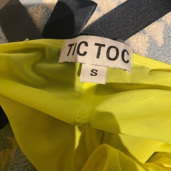 Tic Toc Lined Underwire Mesh Neon Yellow  Bra Snap Back Bodysuit Size Small. - Picture 9 of 11